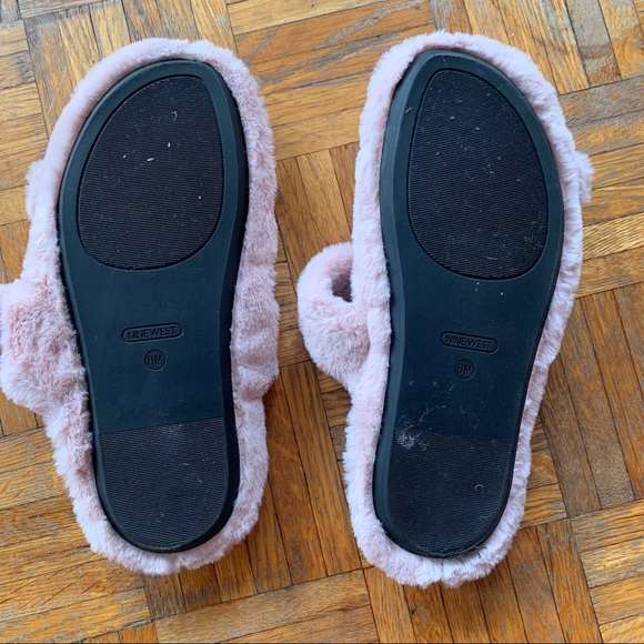 Nine West fuzzy slides - Picture 2 of 2